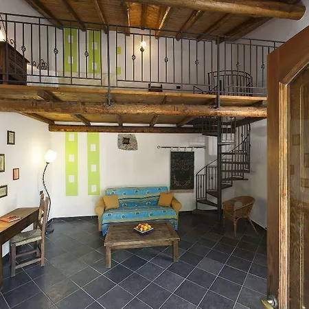 Agriturismo Terrenia Çiftlik konaklama *