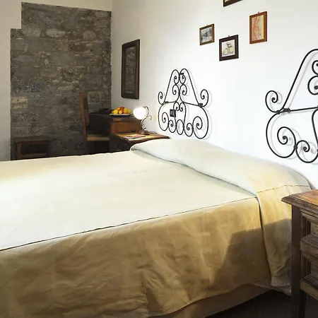 Agriturismo Terrenia Alloggio per agriturismo Trappitello