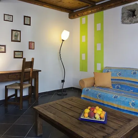 Agriturismo Terrenia Alloggio per agriturismo Trappitello